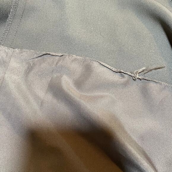 Vera Wang White Label Gown Crepe V Neck Sleeveles Open Back Belted Maxi Gray 2 - Picture 7 of 7